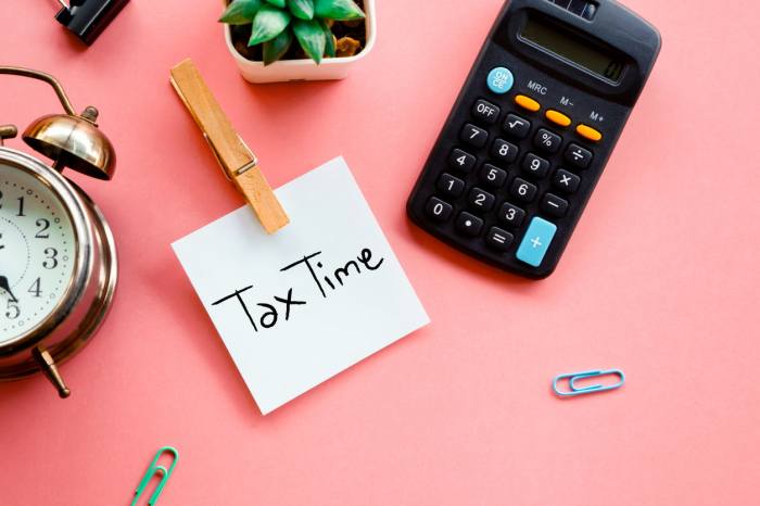 How to File Your Taxes: 8 Tips for a Stress-Free Tax Season