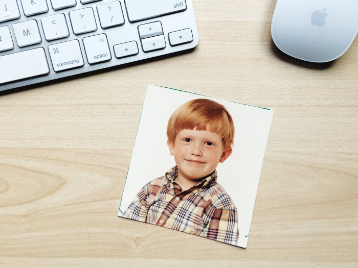 Preserving stories their family scrapbook dementia keepsakes creating tree memory book Preserving stories their family scrapbook dementia keepsakes creating tree memory book